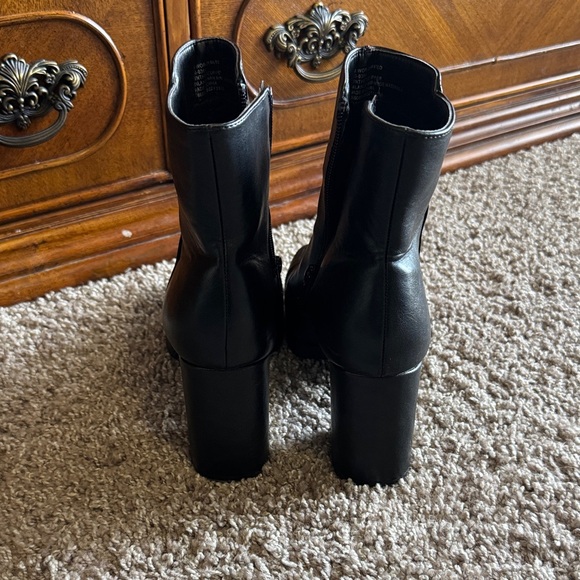 Black Heeled Ankle Boots - Picture 4 of 4
